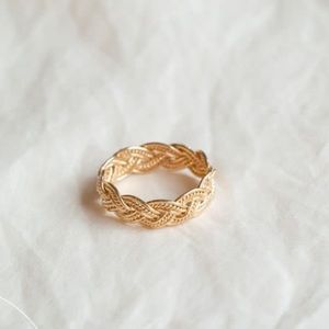 Ana Luisa 14K Gold “Chloe” Ring